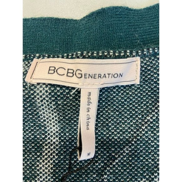 BCBGeneration Cropped Plaid Button Front Cardigan Whimsical Plaid Size M NWT - Picture 8 of 13